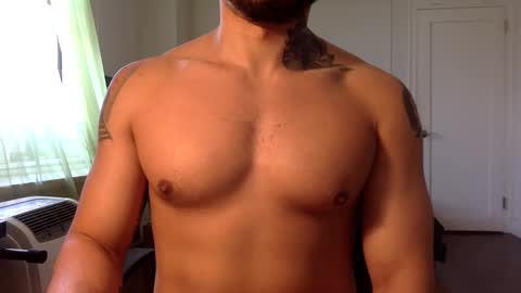 Snapshot of hornybbcxx chatting on January 29, 7:00 pm hornybbcxx online show from January 29, 7:00 pm