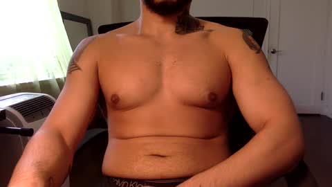 Snapshot of hornybbcxx chatting on February 8, 7:16 pm hornybbcxx online show from February 8, 7:16 pm