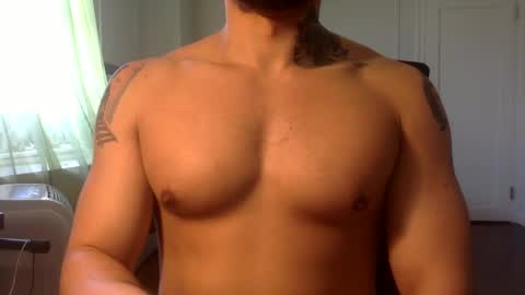 Snapshot of hornybbcxx chatting on February 18, 7:41 pm hornybbcxx online show from February 18, 7:41 pm