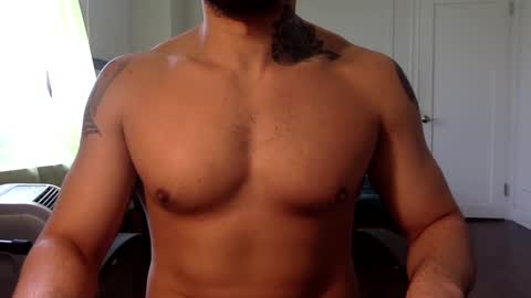 Snapshot of hornybbcxx chatting on February 19, 6:54 pm hornybbcxx online show from February 19, 6:54 pm