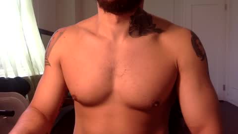 Snapshot of hornybbcxx chatting on February 27, 3:37 pm hornybbcxx online show from February 27, 3:37 pm