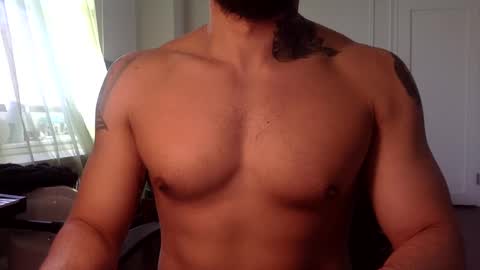 Snapshot of hornybbcxx chatting on March 1, 8:53 pm hornybbcxx online show from March 1, 8:53 pm