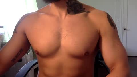 Snapshot of hornybbcxx chatting on March 12, 5:28 pm hornybbcxx online show from March 12, 5:28 pm