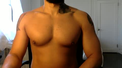 Snapshot of hornybbcxx chatting on September 14, 3:55 pm hornybbcxx online show from September 14, 3:55 pm
