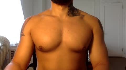 Snapshot of hornybbcxx chatting on October 8, 5:32 pm hornybbcxx online show from October 8, 5:32 pm