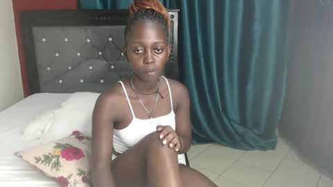 Bella online show from December 29, 8:58 pm