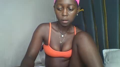 Bella online show from November 17, 5:57 am