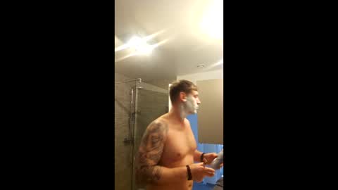 hornybiker117 online show from May 18, 6:25 pm