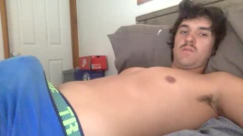 hornyboi186 online show from November 17, 1:11 am