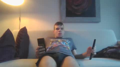 hornyboyivar online show from October 20, 8:15 am