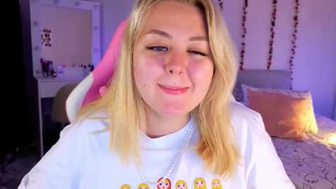 HornyCakee online show from October 15, 10:37 am