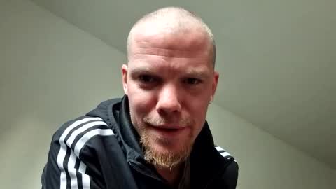 hornycologne4200 online show from March 20, 4:56 pm