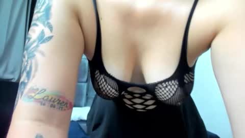 hornycouple_hot online show from October 6, 12:57 pm
