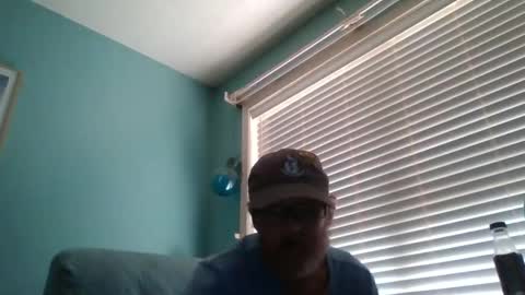 Snapshot of hornyd7711 chatting on October 5, 5:22 pm hornyd7711 online show from October 5, 5:22 pm