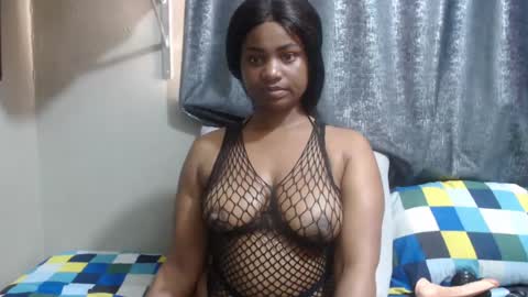 hornyebony4uxx online show from June 29, 12:49 pm