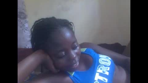 hornygal001 online show from December 10, 8:19 am