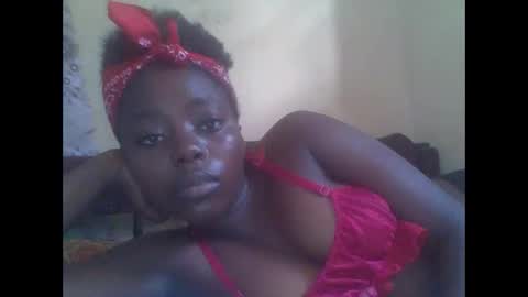 hornygal001 online show from December 13, 6:42 am