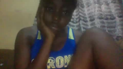 hornygal001 online show from December 14, 3:18 am