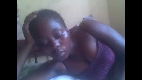 hornygal001 online show from January 24, 12:10 pm