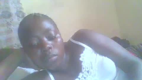 hornygal001 online show from February 15, 8:11 am