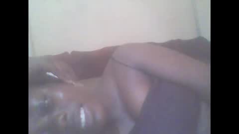 Snapshot of hornygal001 chatting on November 12, 9:21 am hornygal001 online show from November 12, 9:21 am