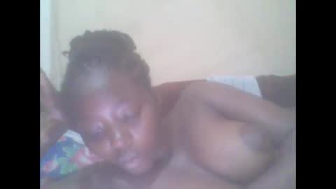 Snapshot of hornygal001 chatting on November 22, 7:07 am hornygal001 online show from November 22, 7:07 am