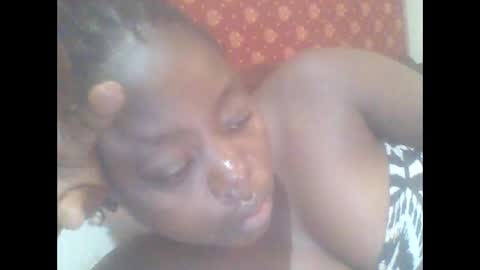 Snapshot of hornygal001 chatting on May 29, 6:33 am hornygal001 online show from May 29, 6:33 am