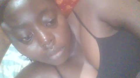 hornygal001 online show from July 4, 5:13 am
