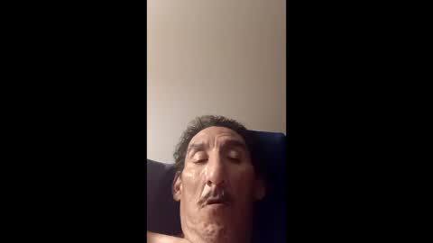 Snapshot of hornyguy_2019 chatting on May 13, 8:34 am hornyguy_2019 online show from May 13, 8:34 am