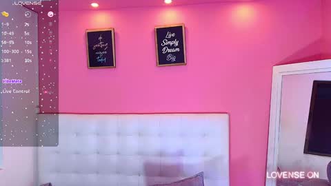 Valentina  online show from December 15, 12:17 pm