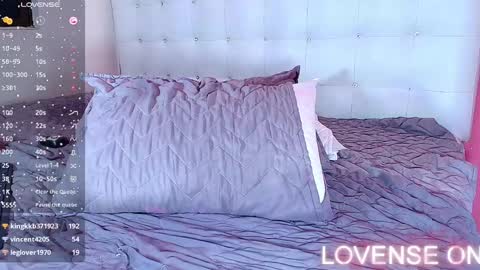 Valentina  online show from December 29, 3:46 pm