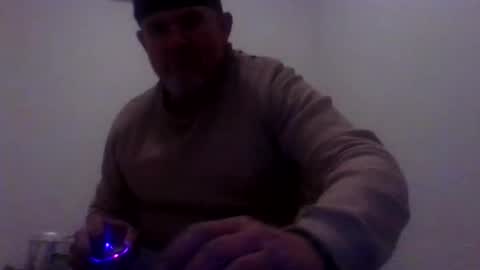 Snapshot of hornyhungwhiteboy4u269 chatting on November 22, 9:08 am hornyhungwhiteboy4u269 online show from November 22, 9:08 am