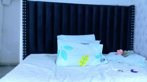 Natasha  online show from February 4, 7:09 pm