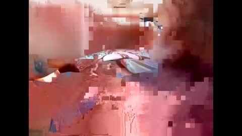 Snapshot of hornylongdic69 chatting on February 16, 8:11 pm hornylongdic69 online show from February 16, 8:11 pm