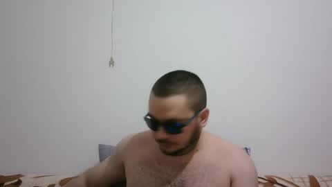 hornymonkey991 online show from April 2, 5:10 pm