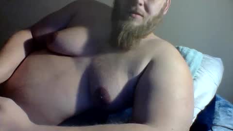 Snapshot of hornynccascade chatting on December 18, 7:42 pm hornynccascade online show from December 18, 7:42 pm