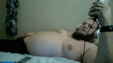 Snapshot of hornynccascade chatting on January 7, 6:27 am hornynccascade online show from January 7, 6:27 am