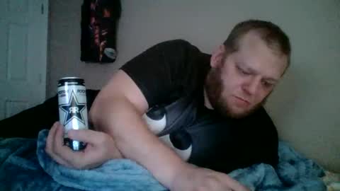 Snapshot of hornynccascade chatting on March 15, 3:56 am hornynccascade online show from March 15, 3:56 am