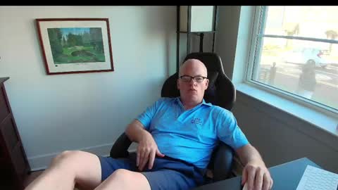 Snapshot of hornynthick70 chatting on May 30, 9:34 pm hornynthick70 online show from May 30, 9:34 pm