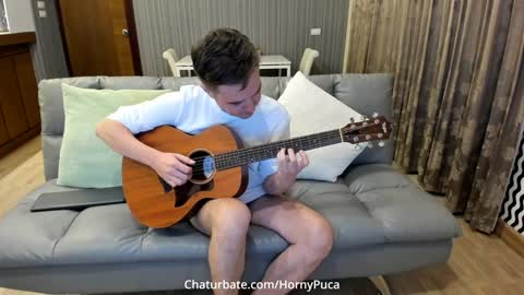 Puca  Tam online show from October 5, 4:27 pm