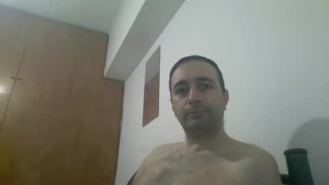 Snapshot of hornysnake69 chatting on February 14, 7:49 am hornysnake69 online show from February 14, 7:49 am