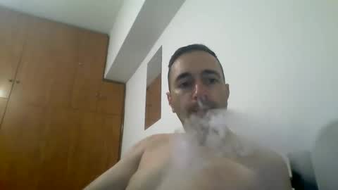 Snapshot of hornysnake69 chatting on June 4, 8:20 am hornysnake69 online show from June 4, 8:20 am