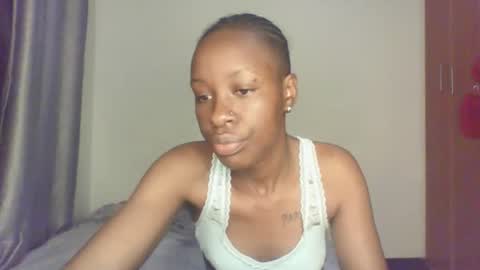 Snapshot of hornysouls01 chatting on September 15, 4:12 am hornysouls01 online show from September 15, 4:12 am
