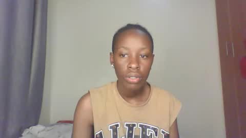 Snapshot of hornysouls01 chatting on September 23, 4:37 am hornysouls01 online show from September 23, 4:37 am