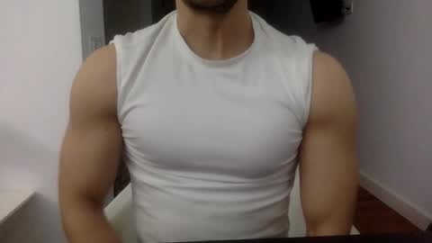 hornyspaniard93 online show from April 8, 10:54 pm