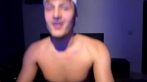 Snapshot of hornystar77 chatting on January 11, 11:13 pm Ayan online show from January 11, 11:13 pm