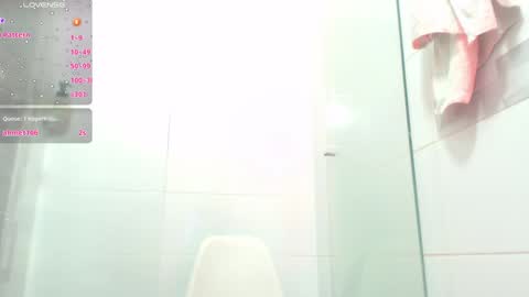 Snapshot of hornystepmommy_ chatting on February 6, 10:53 pm LILY online show from February 6, 10:53 pm