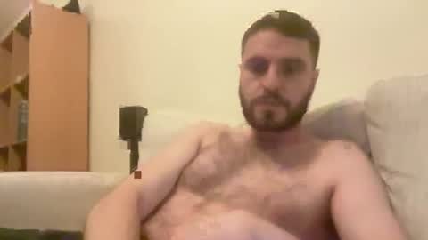 Snapshot of hornytom27 chatting on February 8, 1:33 pm Horny247 online show from February 8, 1:33 pm