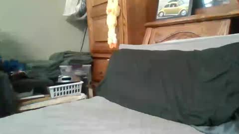 Snapshot of hornyweasle chatting on June 16, 11:40 pm RandeeH online show from June 16, 11:40 pm
