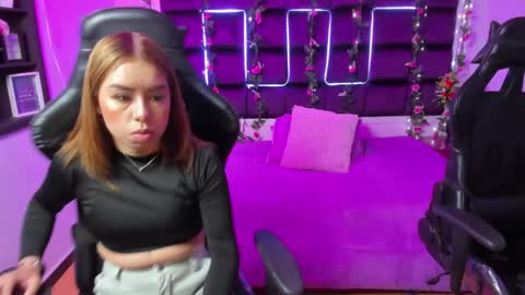 hornyy mom online show from January 23, 11:26 am